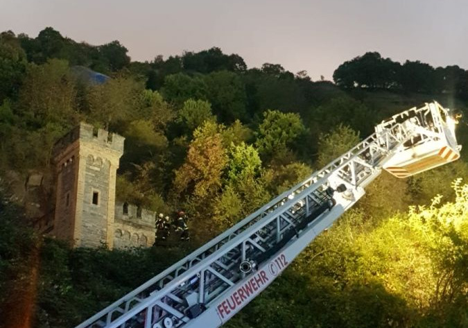 3BAD8AD8-A7B9-4DE5-8130-32E4E4043B24